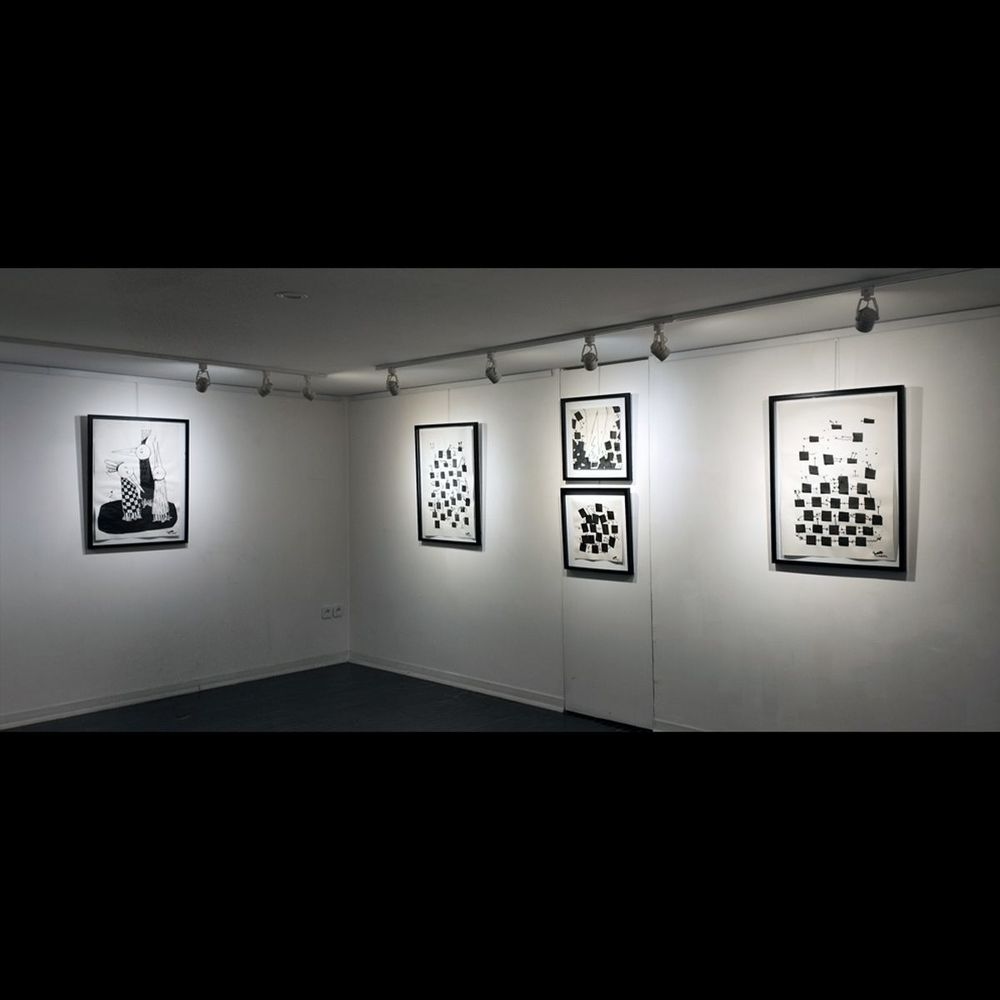galleryItem